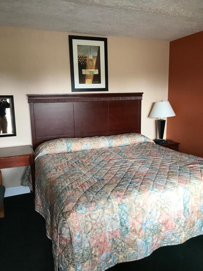 Motel Travel *